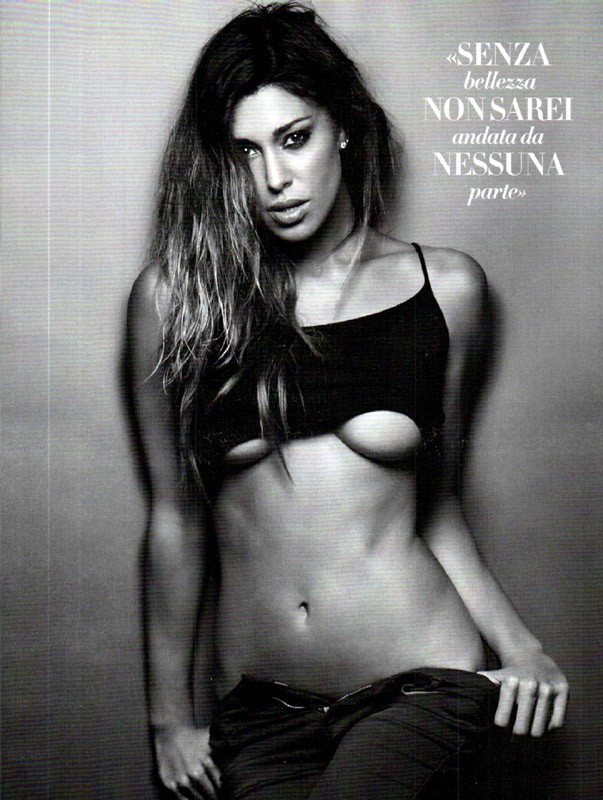 Belen Rodriguez, bồ cũ Marco Borriello bốc lửa trên tạp chí Vanity Fair Italy tháng 2/2012.